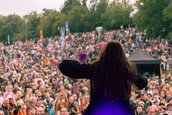 Kate Nash on the Karma Valley Stage at Stendhal 2025. Photography by Sean McQuaid. (1)
